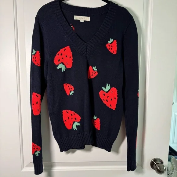 LOFT Strawberry V-Neck Sweater in Navy Blue Size X-Small - Picture 6 of 10